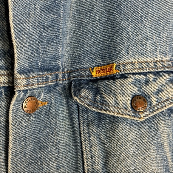 VTG 80’s Rustler Denim Light washed Trucker Jacket Men’s Sz XL USA Distressed - Picture 6 of 8